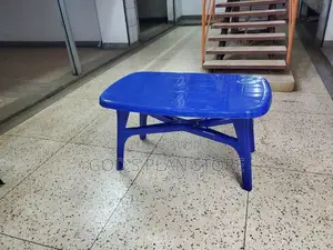 Outdoor Restaurant and Garden Plastic Table