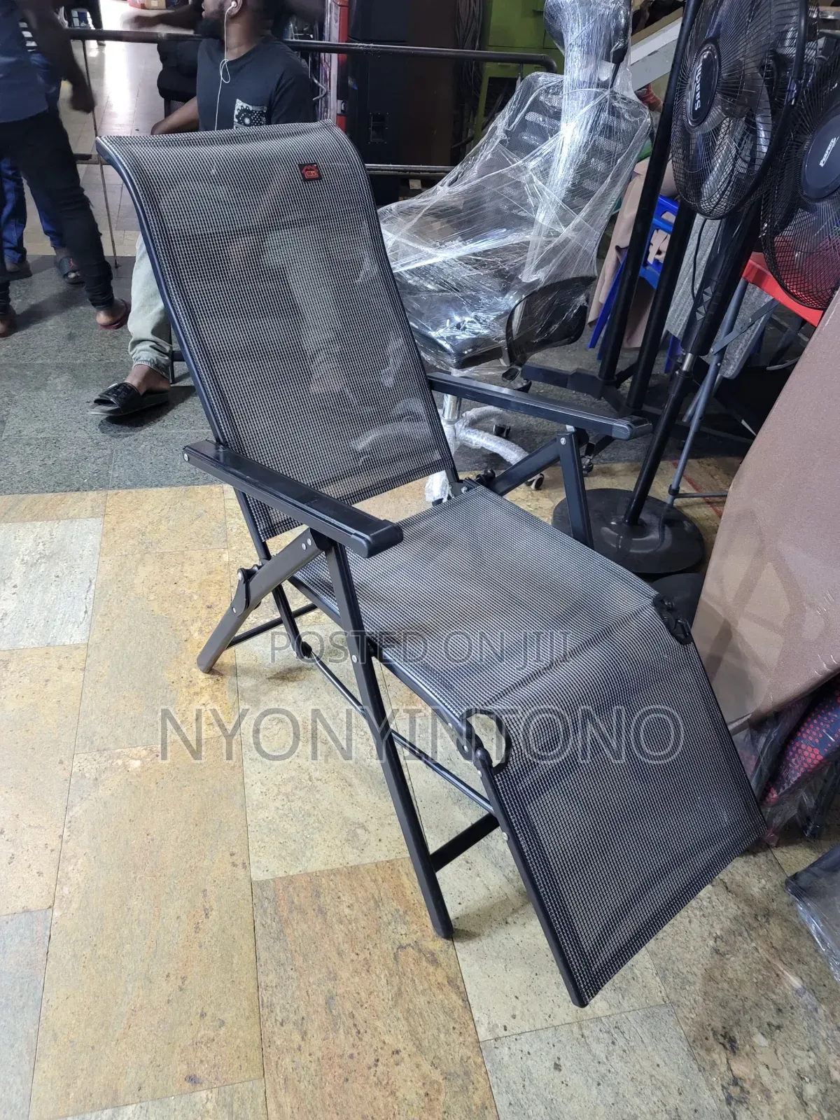 Very Strong Foldable Multipurpose Beach / Compound Chair