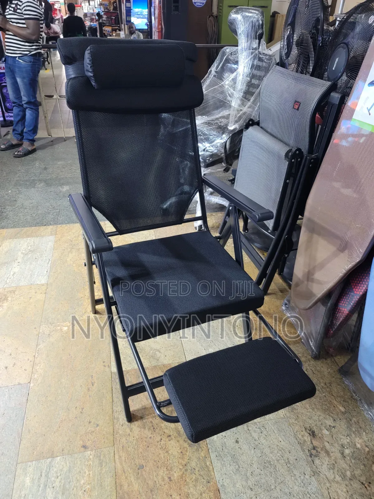 Vip Foldable Multipurpose Chair With Avery Strong Metallic Frame