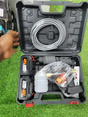 Multi Spray Gun Or Car Washer Spray With 2 Batteries