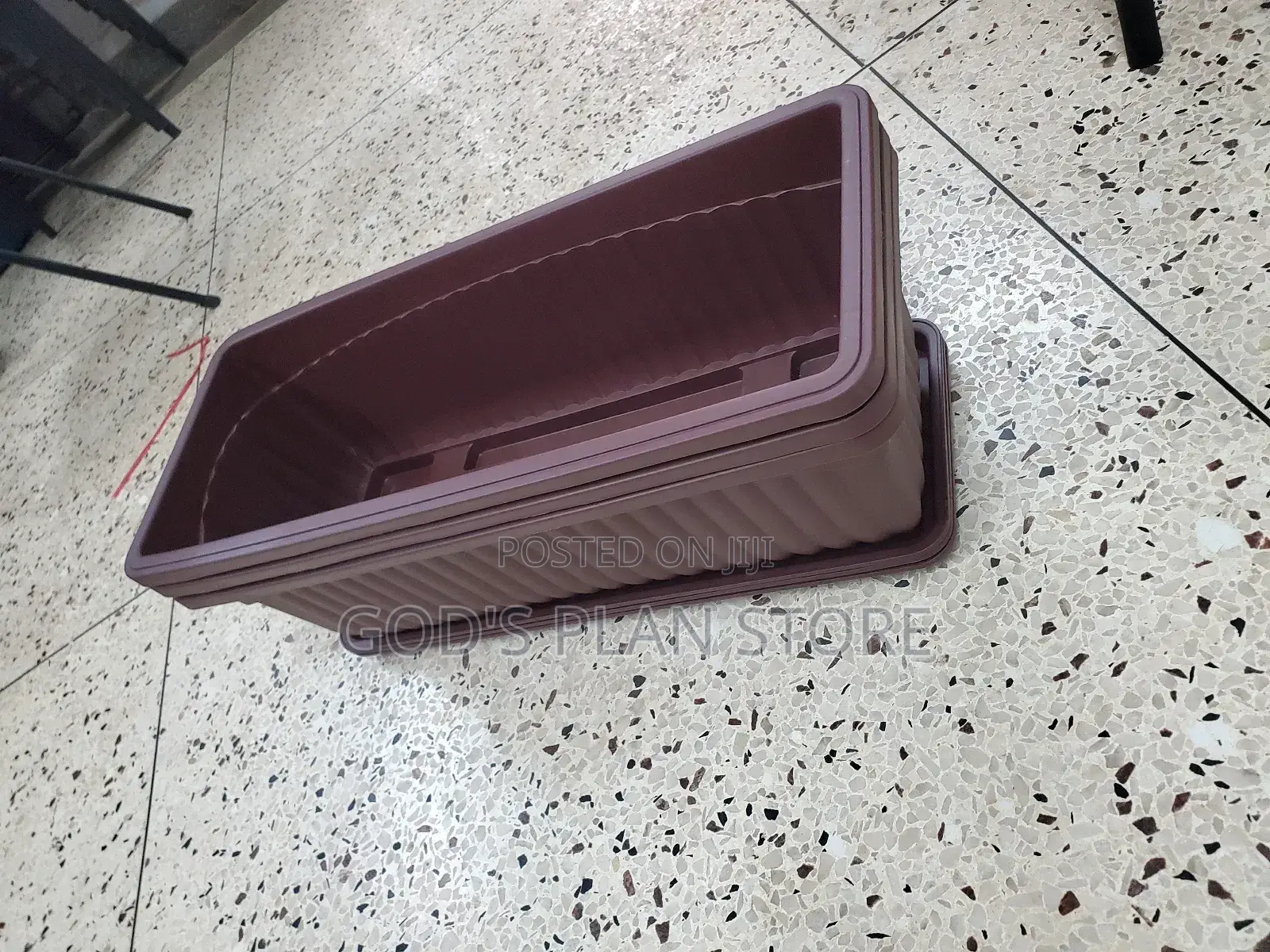 Imported Medium Rectangular Plastic Flower Pots