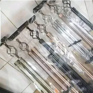 Metallic and Plastic Curtain Rods at Favorable Price
