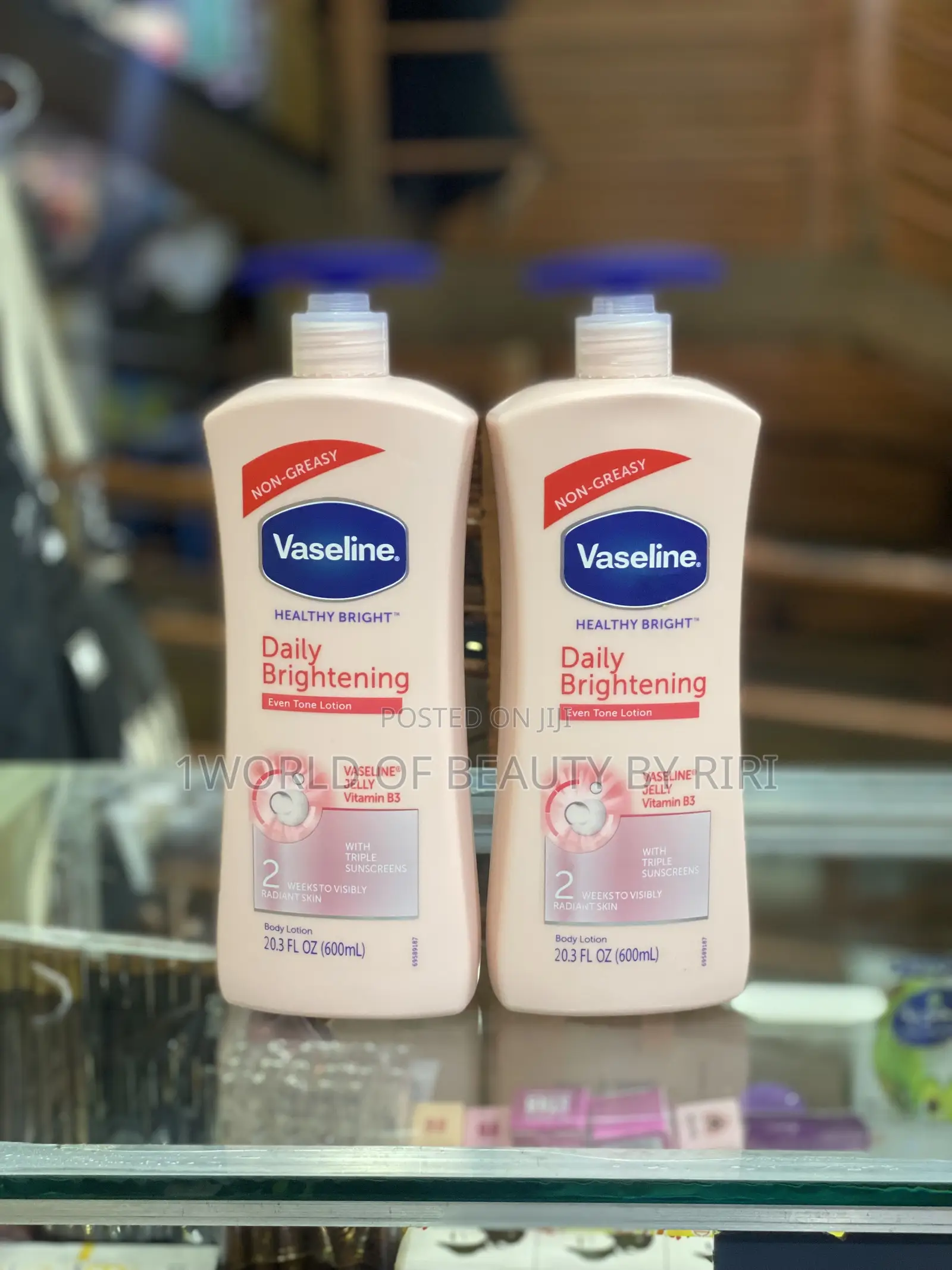 Vaseline Daily Brightening Lotion