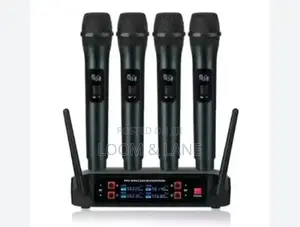 4 Piece Wireless Vocal Microphone Set
