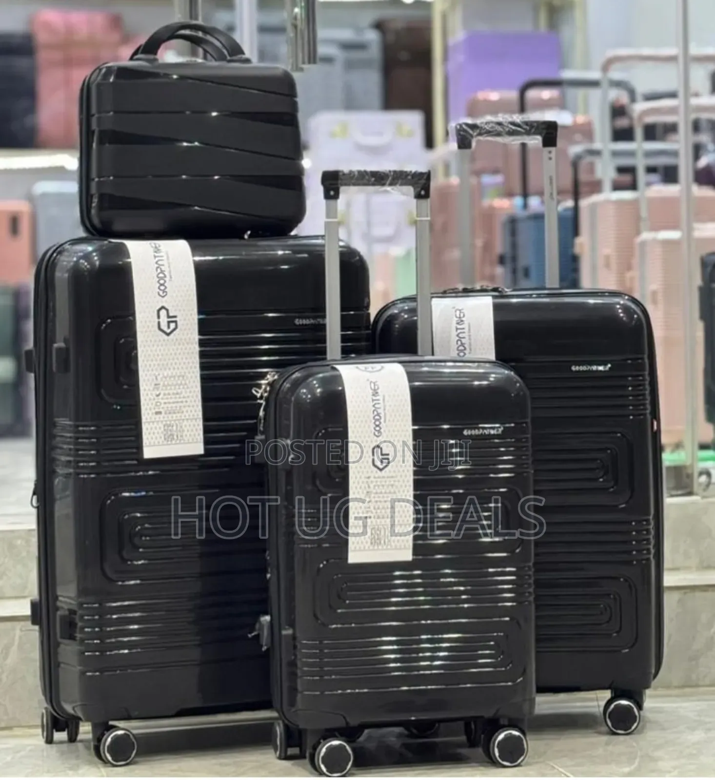 Set Of 4-in-1 Unbreakable Rubber Waterproof Suitcases