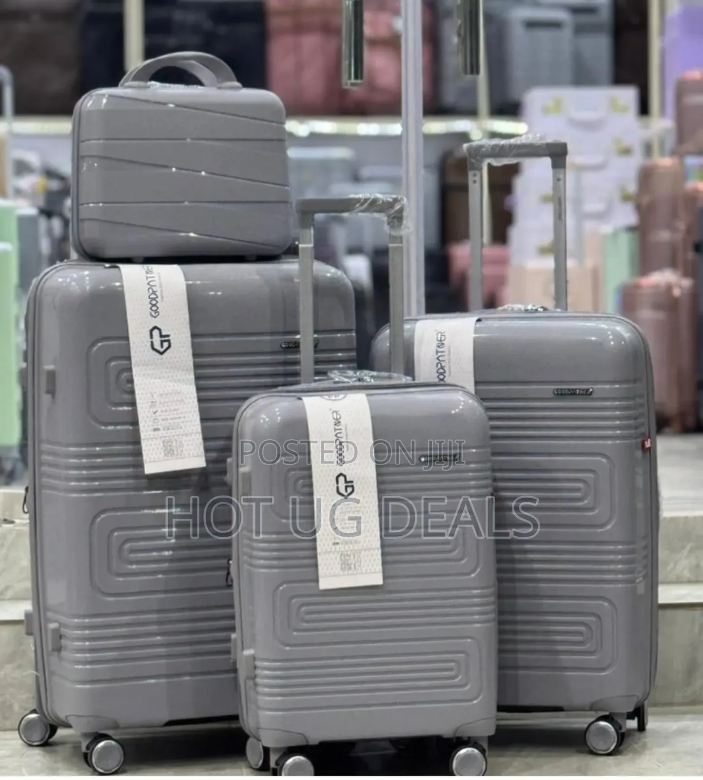 Set Of 4-in-1 Unbreakable Rubber Waterproof Suitcases