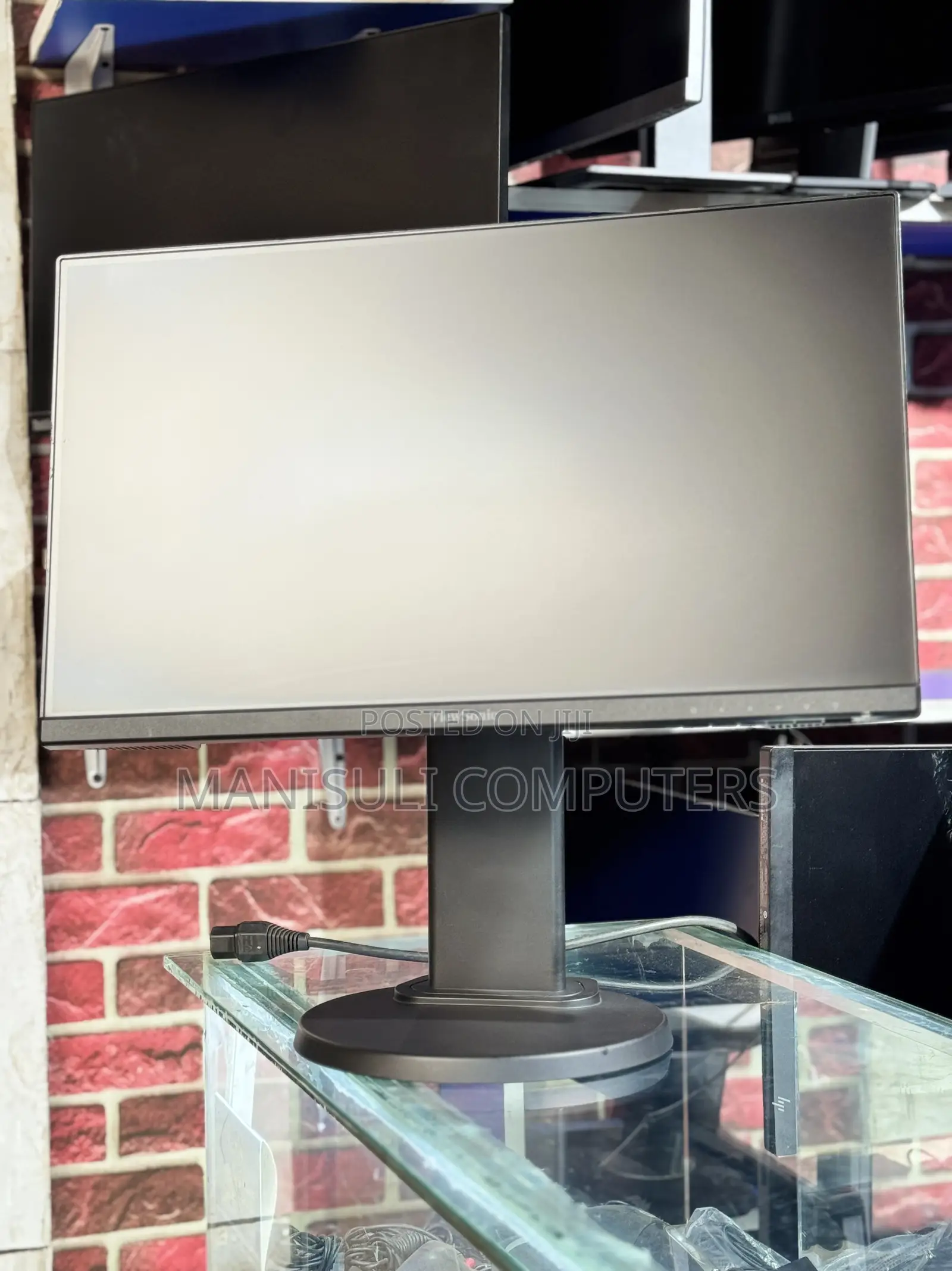 View Sonic 22 Inch Screen Ips Vga Dp Hdmi Display