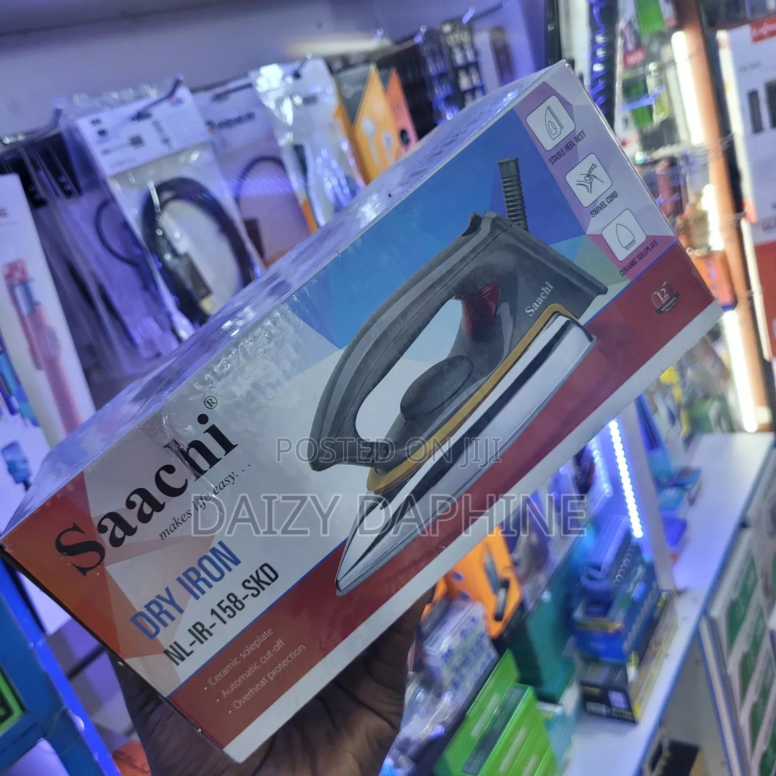Heavy-Duty Ceramic/Soleplate Sachi Dry Iron