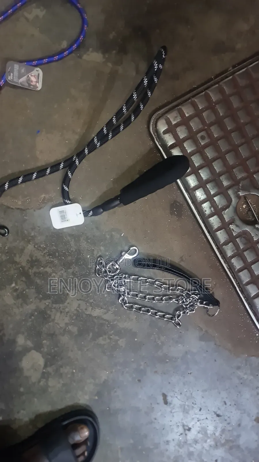 Advanced Dog Collars,Leashes,Chains