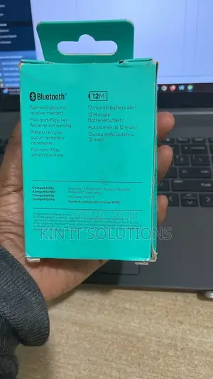 Logitech M196 Bluetooth Mouse .