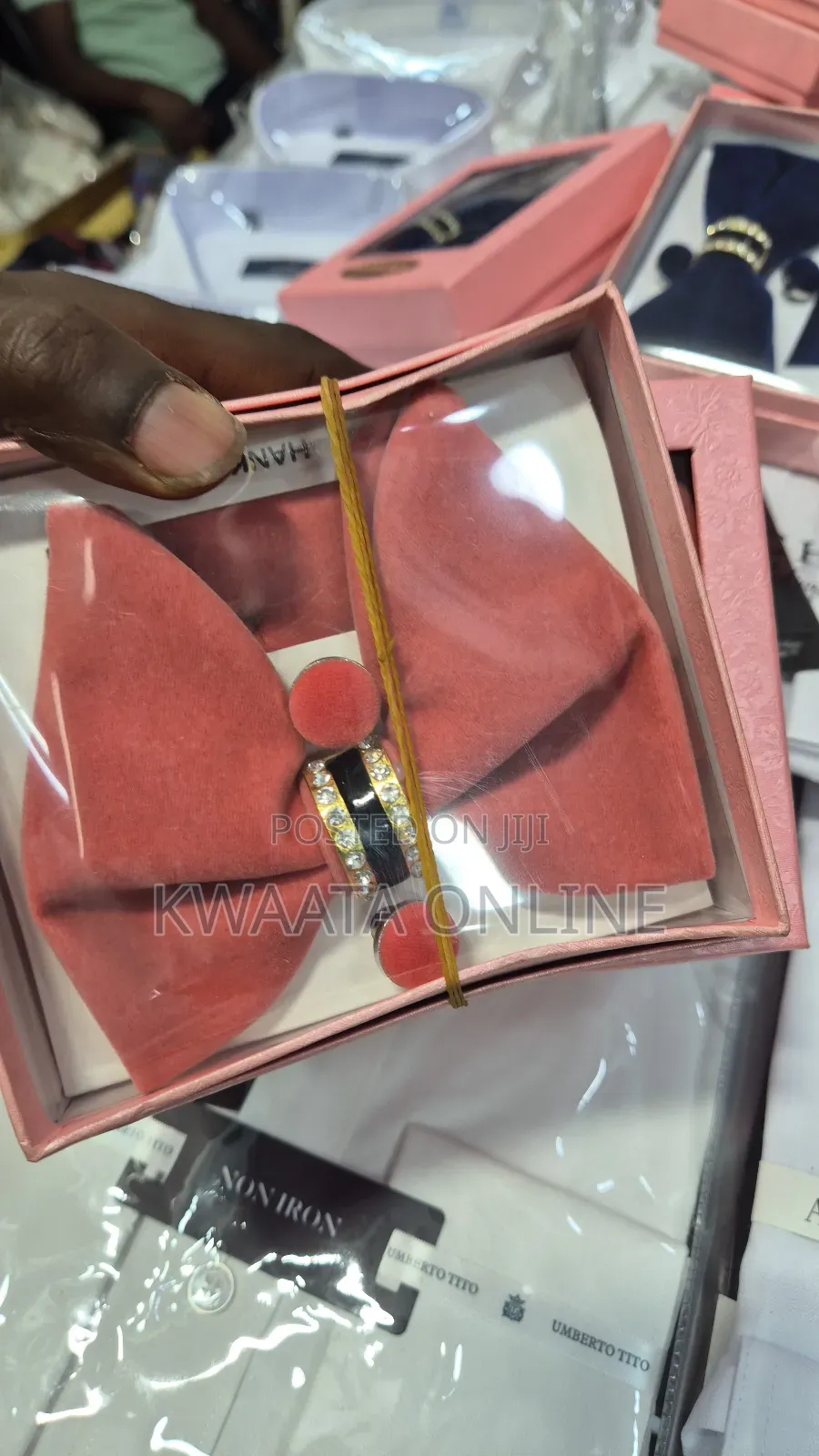 Velvet Bow Ties Cufflinks Pocket Square Sets With Gift Box