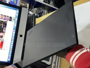 New Laptop Lenovo ThinkPad X1 Carbon 16GB Intel Core I7 SSD 500GB