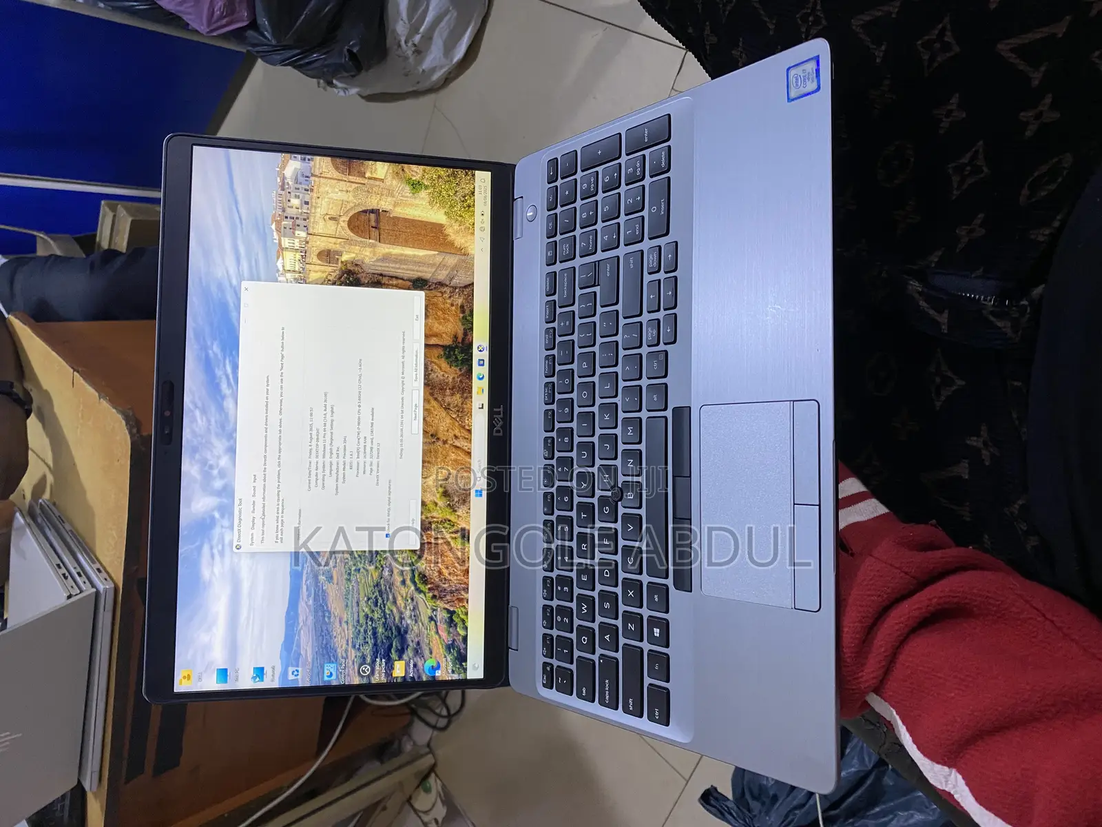 New Laptop Dell Precision 3541 16GB Intel Core I7 SSD 500GB