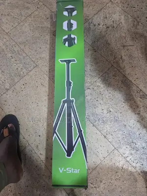 V-Star Speaker Stand