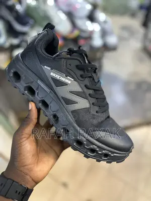 Original Men’S Triple Black Skechers Glide Step Go Walk Shoe