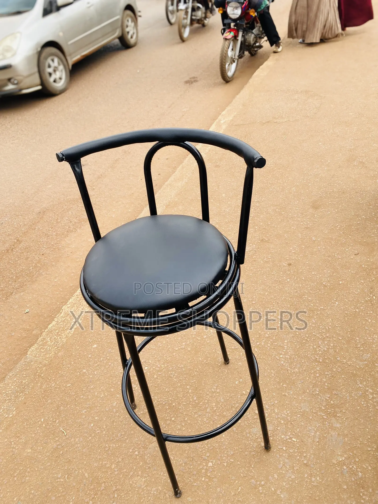 Black /Bar /Resturant Chair /Rotates