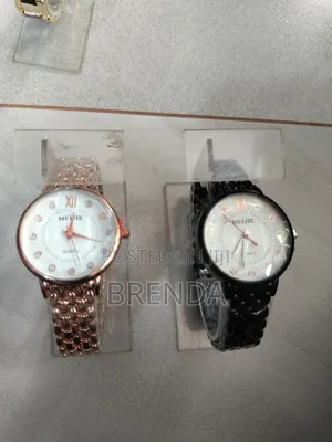 Brand New Unique Ladies Chain Watches