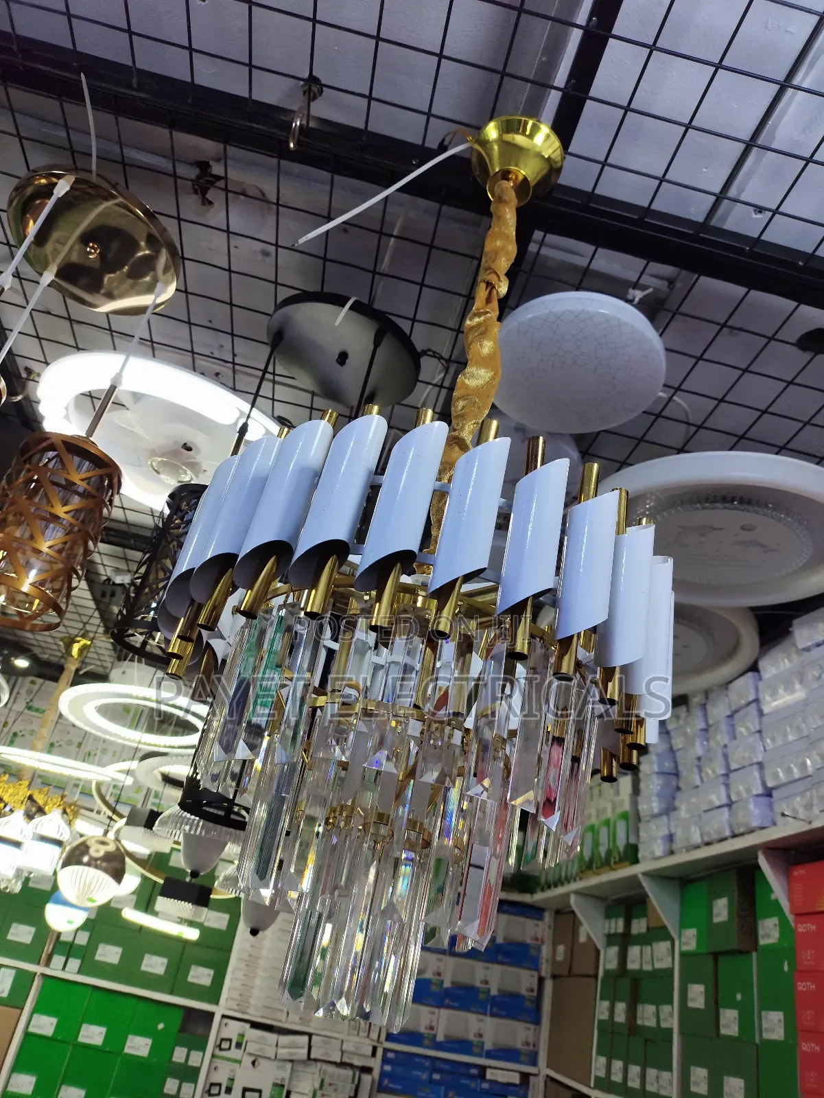 Creative Ceiling Light With Crystals