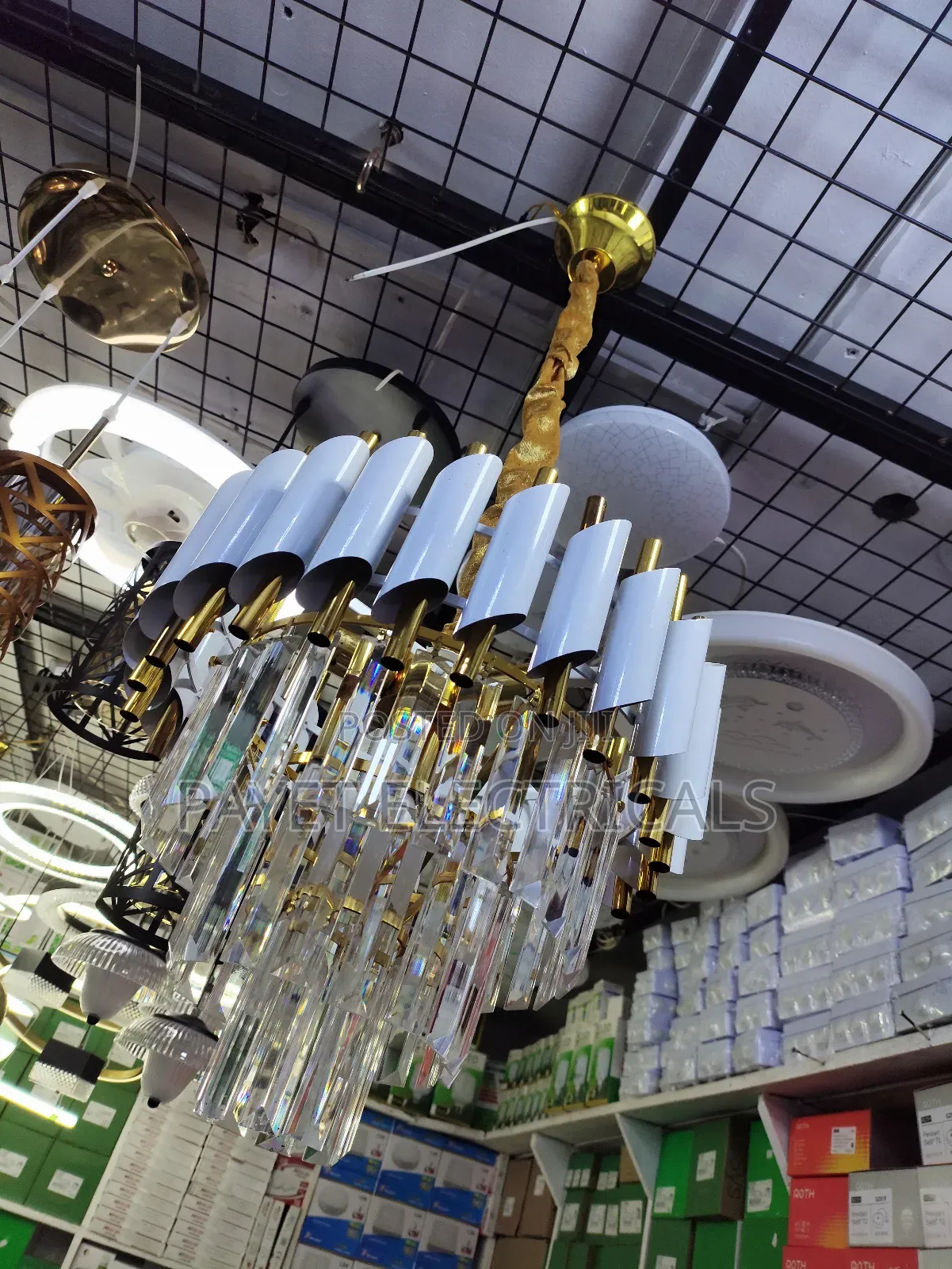 Creative Ceiling Light With Crystals