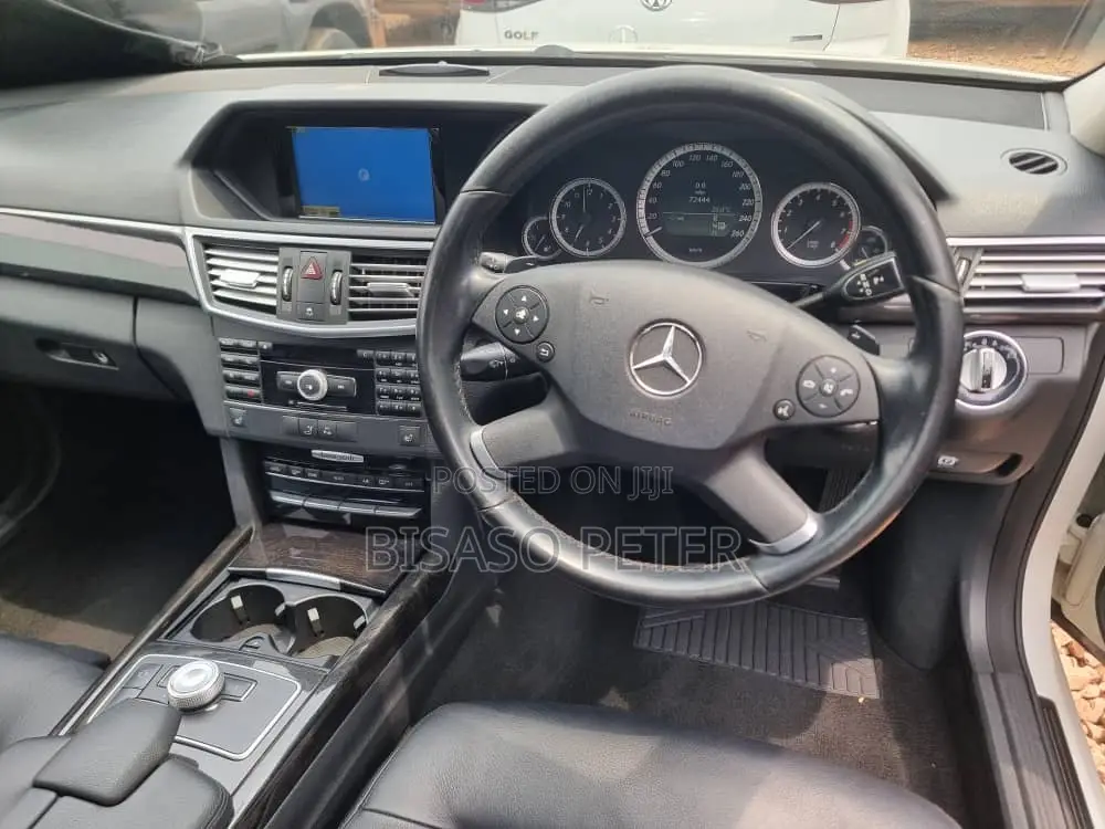 Mercedes-Benz E300 2011 White
