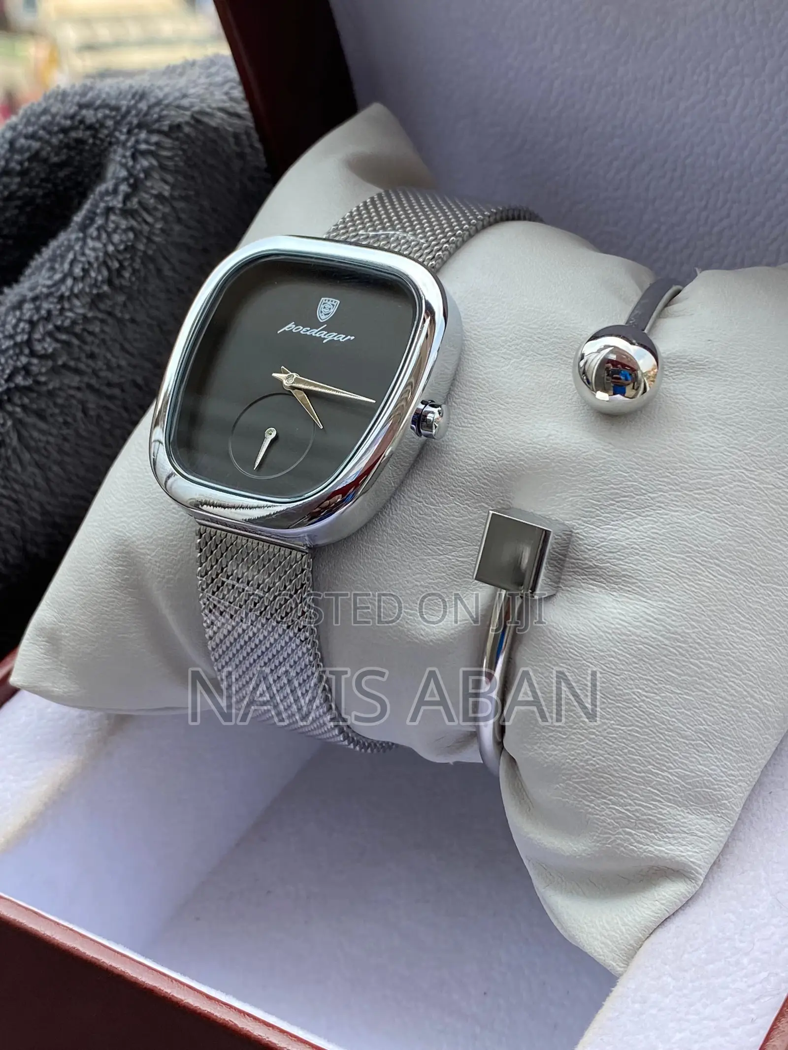Poedagar Genuine Watch With Bracelete