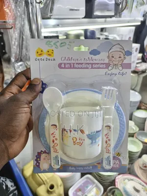 Cute Duck" Branded 4-in-1 Children's Tableware Feeding Set