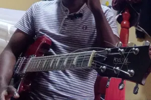 Sg Proffesion E Guitar Rocktile