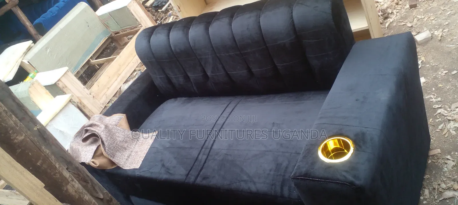 Cupholder Classic Black 2 Sitter