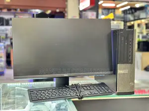 Desktop Computer Dell OptiPlex 7410 8GB Intel Core i5 HDD 500GB
