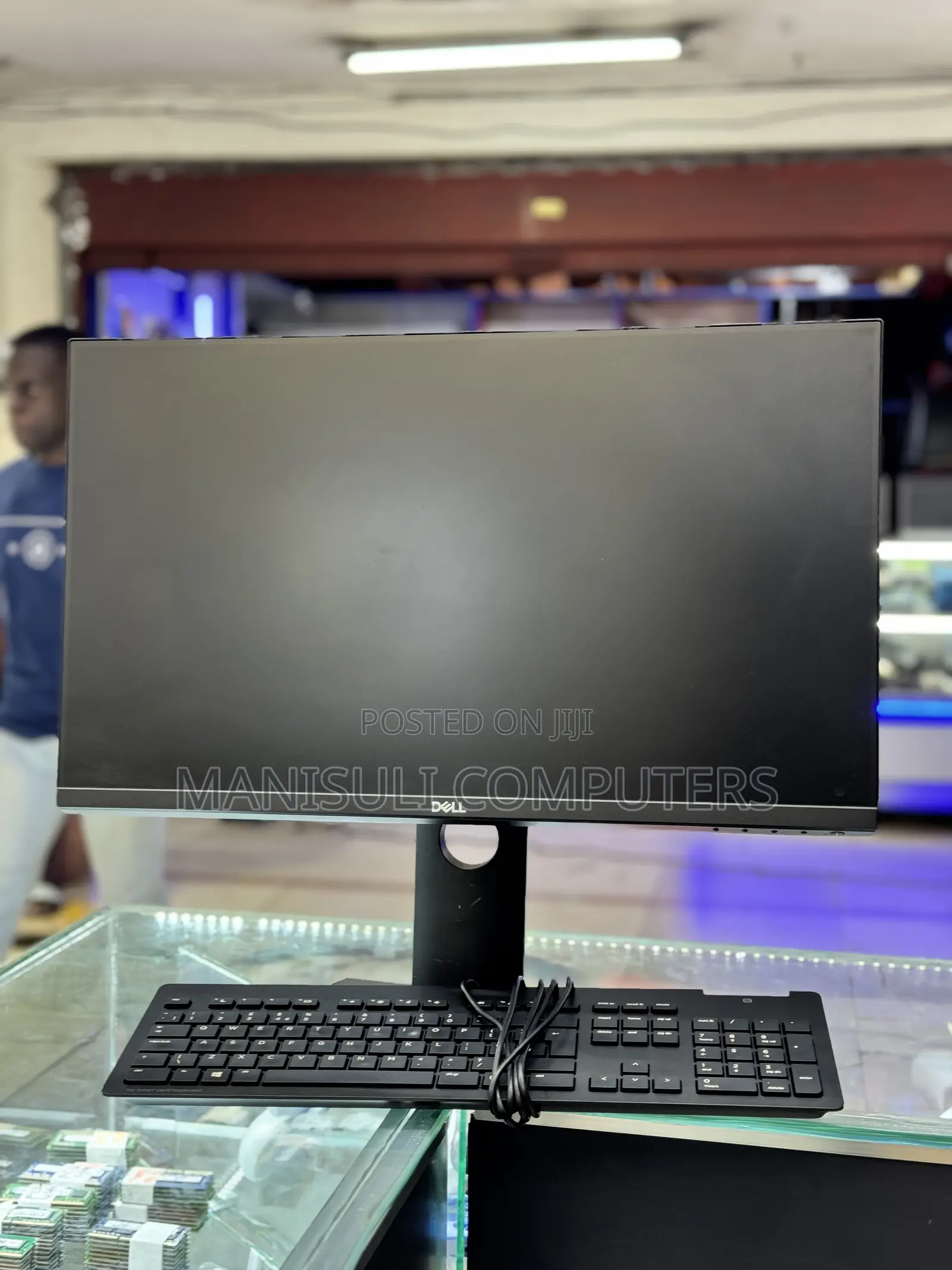 Monitor 22 Inch Screen Dell Ips Guarantee 3 Months
