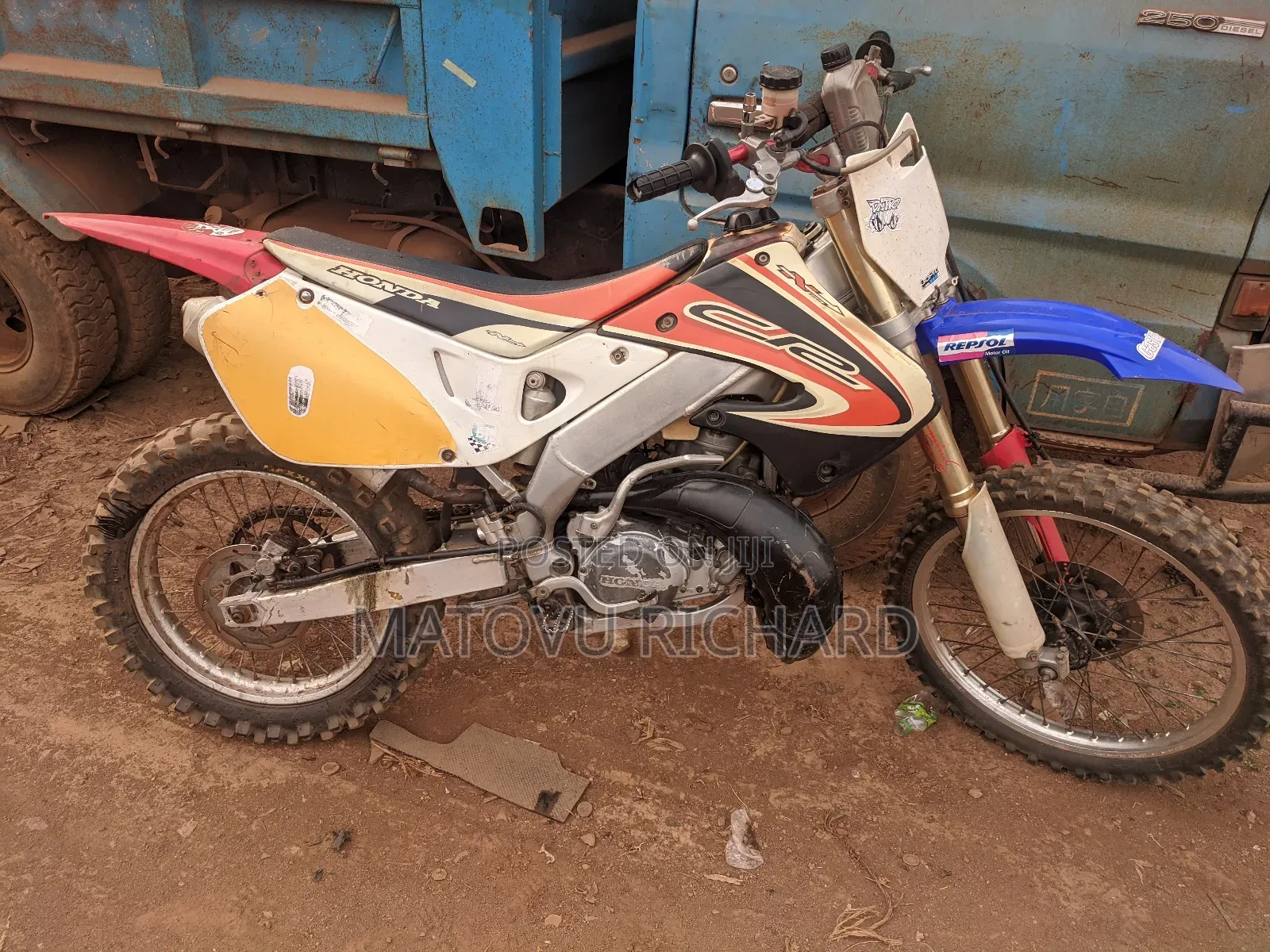 Honda 2007 Orange