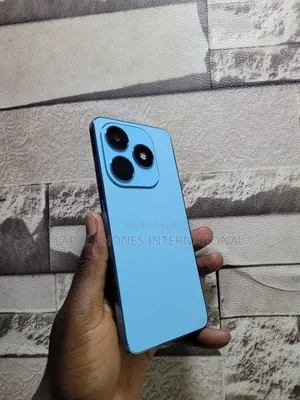 Tecno Spark 20 128 GB Blue