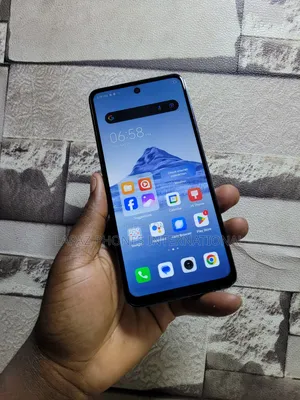 Tecno Spark 20 128 GB Blue