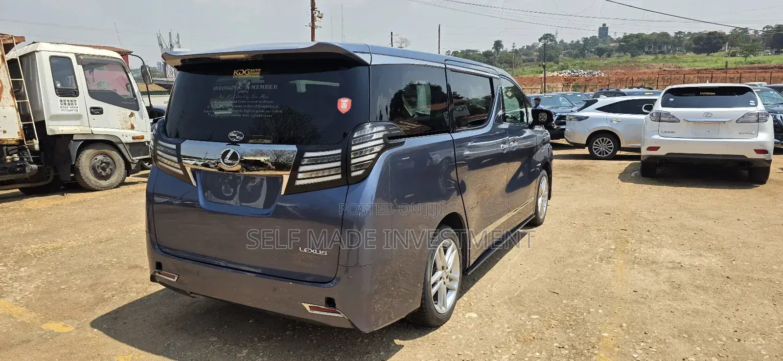 Toyota Alphard 2016 Blue