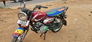 TVS HLX 125 2023 Red