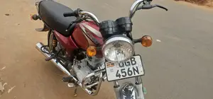 Bajaj Boxer 2025 Red
