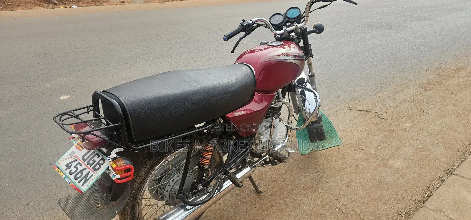 Bajaj Boxer 2025 Red