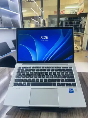 Laptop HP EliteBook 830 G8 16GB Intel Core I7 SSD 512GB