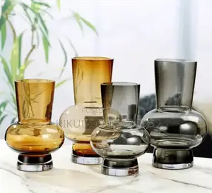 Clear Glass Flower Vase