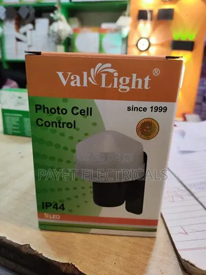 Automatic Light Switch/Photocell Contral