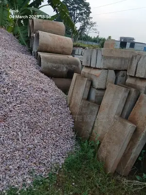 Road Kerbs of 2 Feet