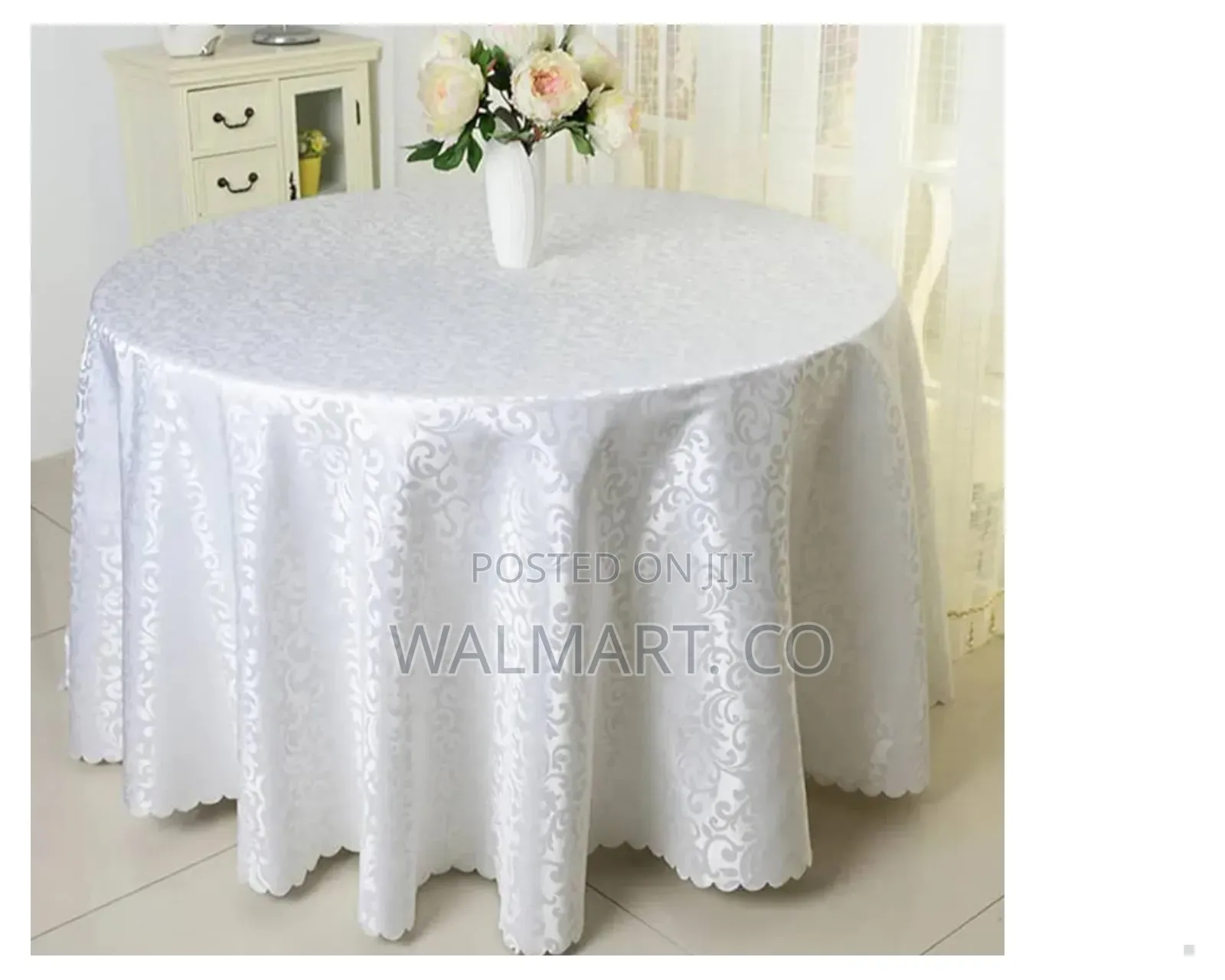 White Round Table Cloth