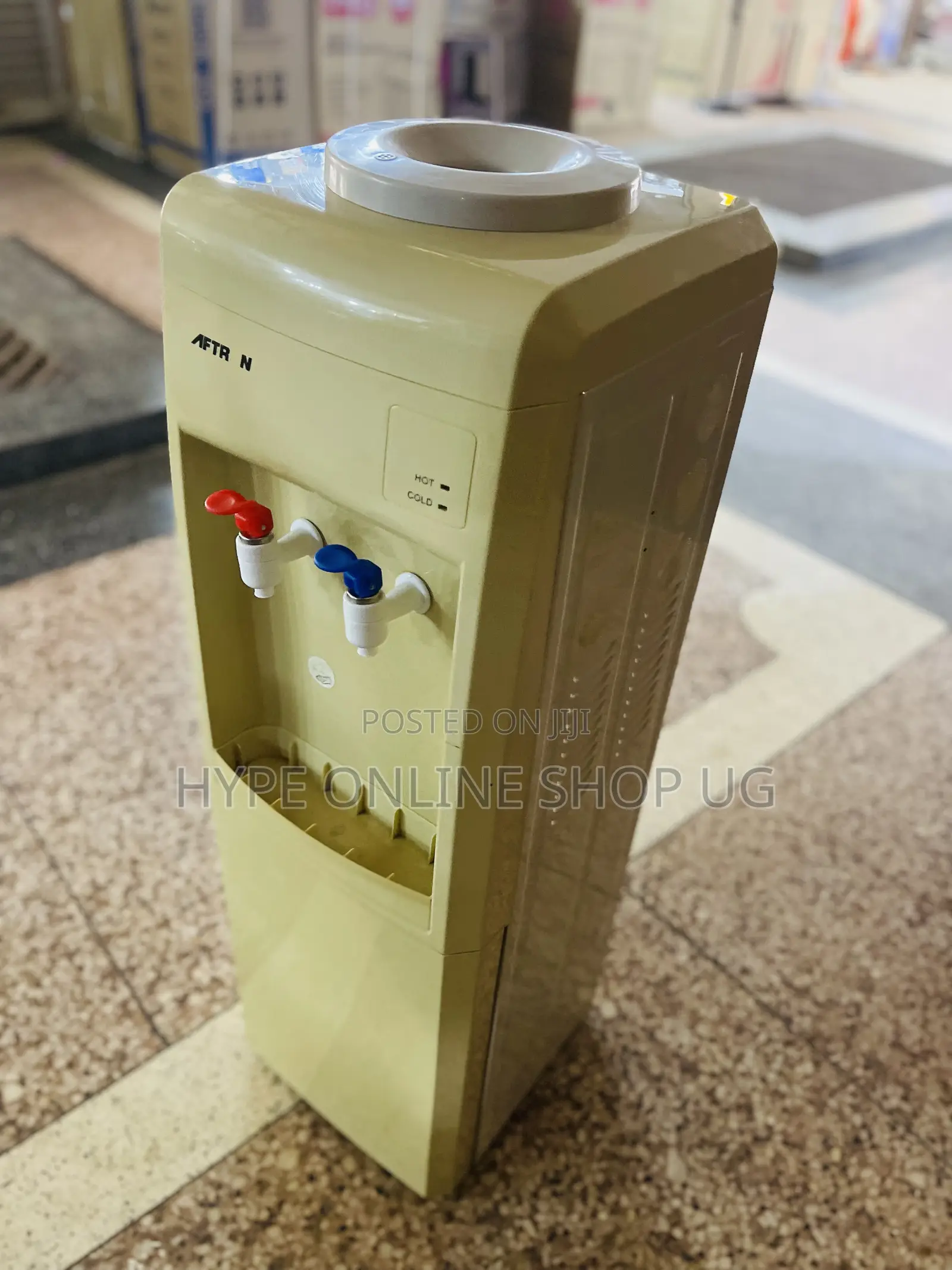 Imported Uk Used Hot and Cold Water Dispenser