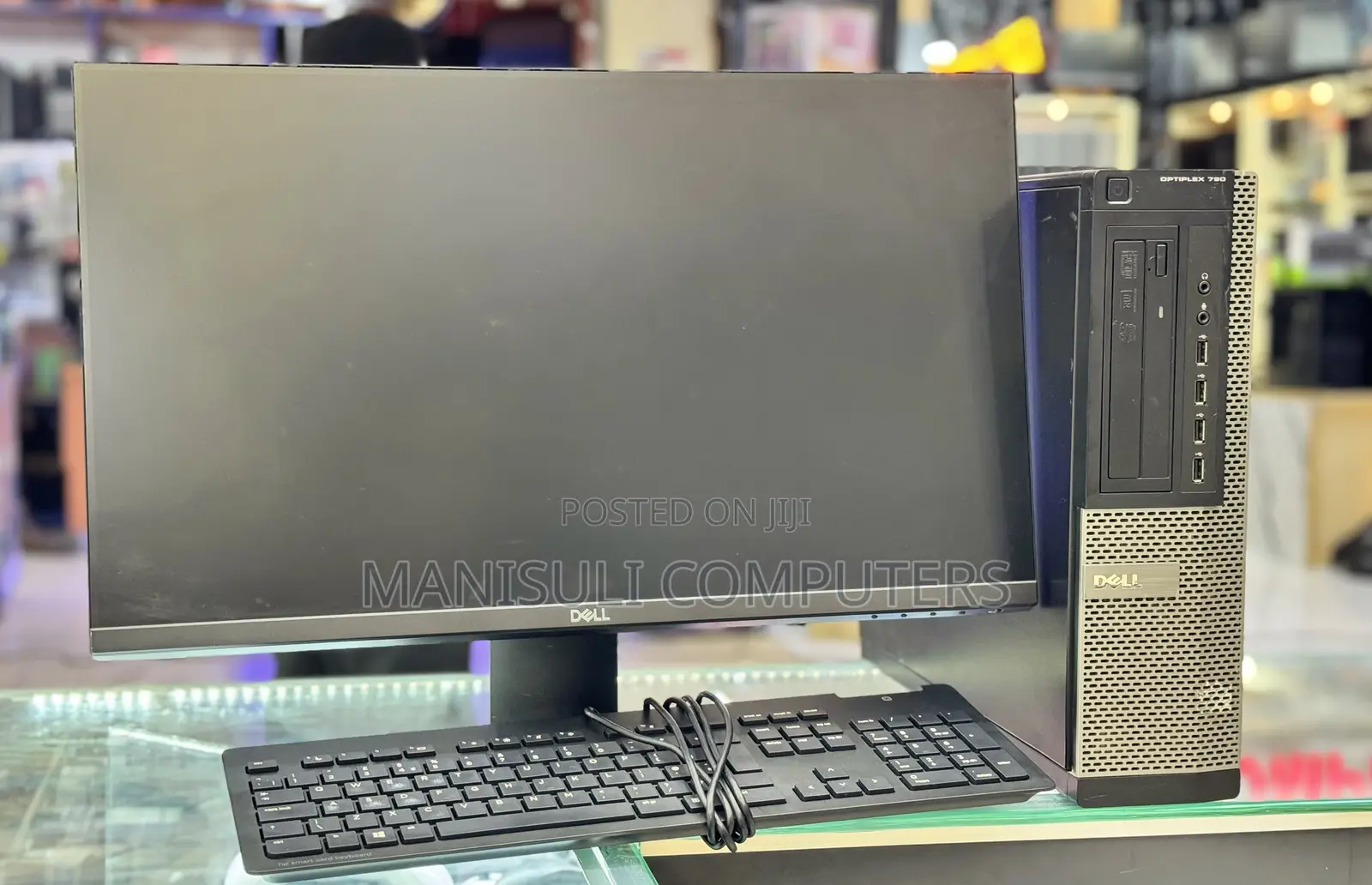 Desktop Computer Dell OptiPlex 7760 4GB Intel Core I5 HDD 500GB