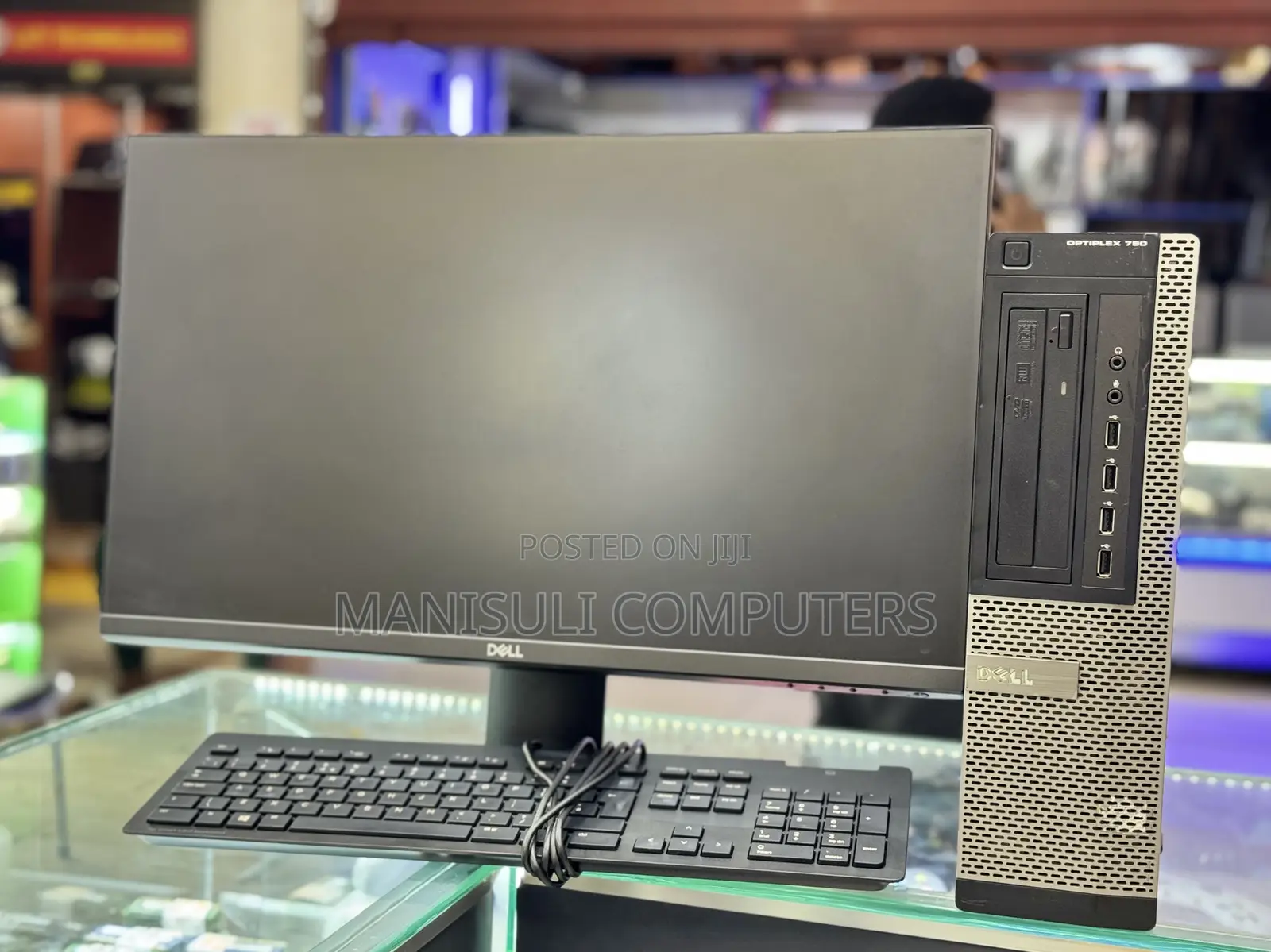 Desktop Computer Dell OptiPlex 7760 4GB Intel Core I5 HDD 500GB