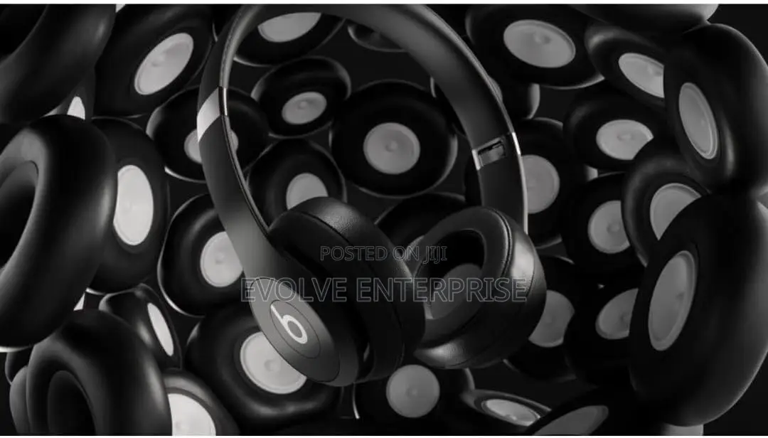 Beats Solo 4 - Wireless Bluetooth on-Ear Headphones