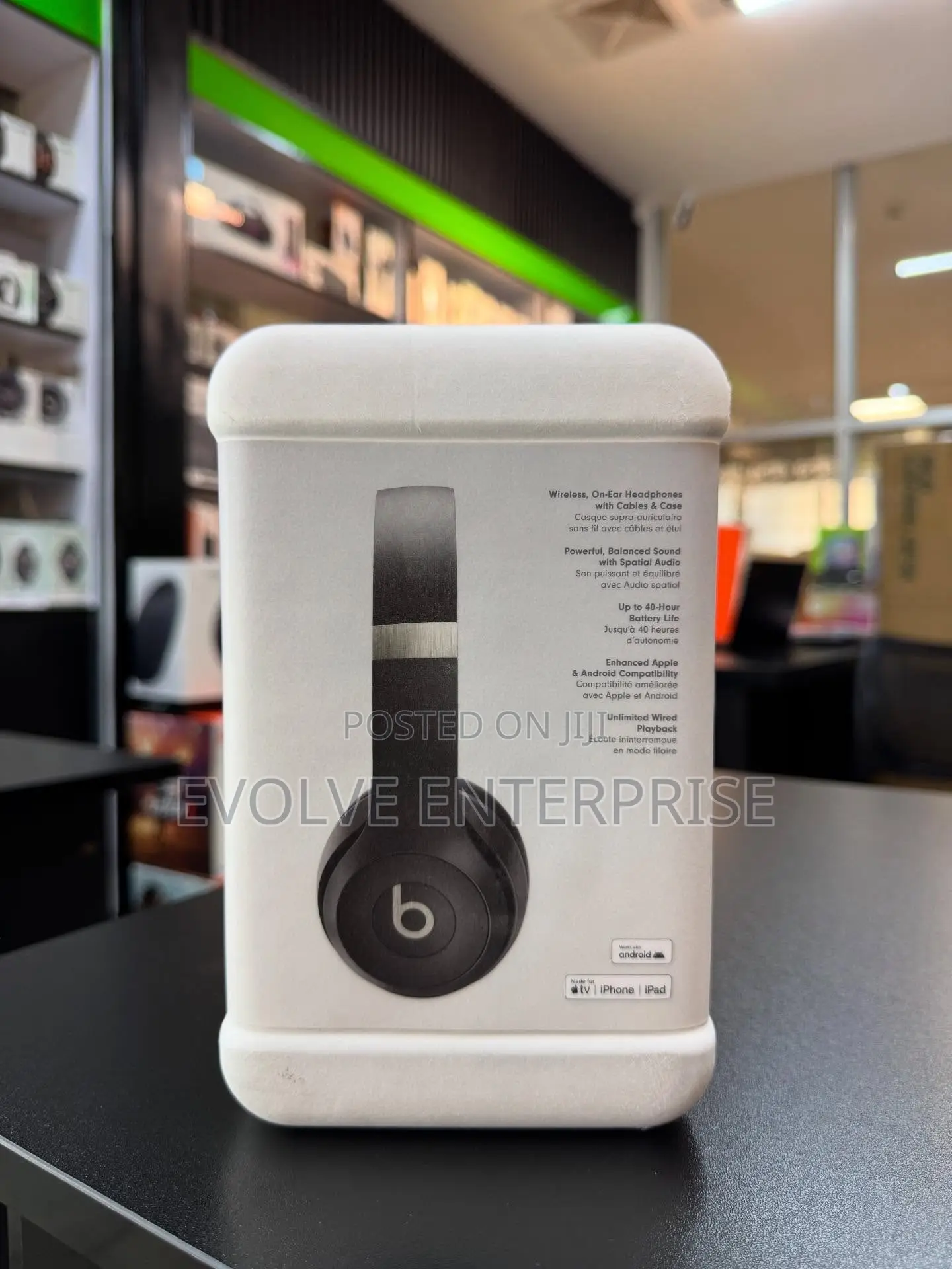 Beats Solo 4 - Wireless Bluetooth on-Ear Headphones