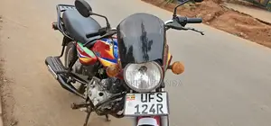 Bajaj Boxer 125 2023 Red
