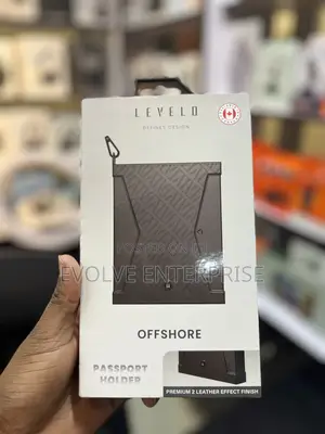 Levelo Offshore Passport Holder