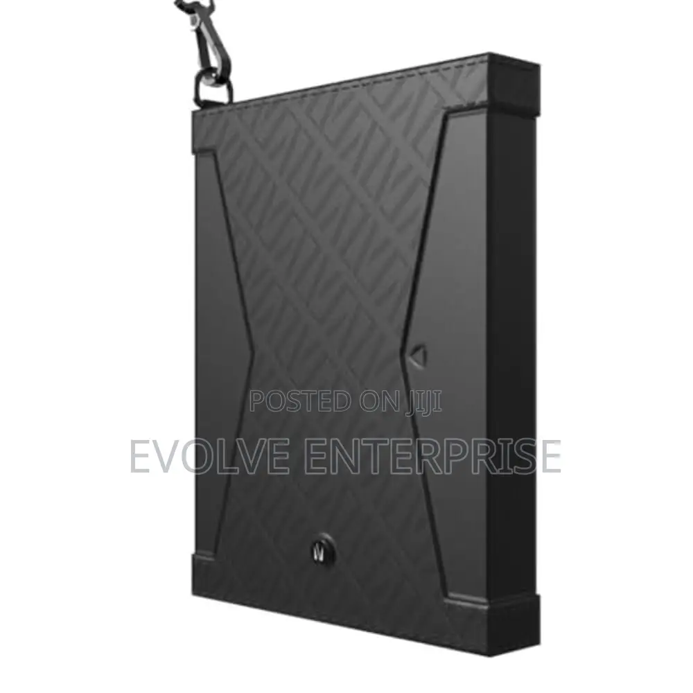 Levelo Offshore Passport Holder